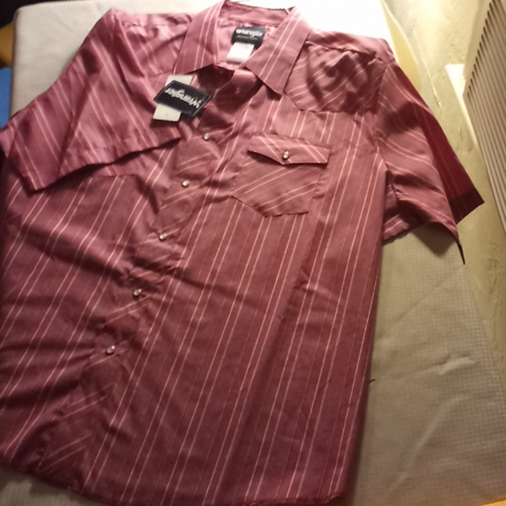 Button down Wrangler Shirt